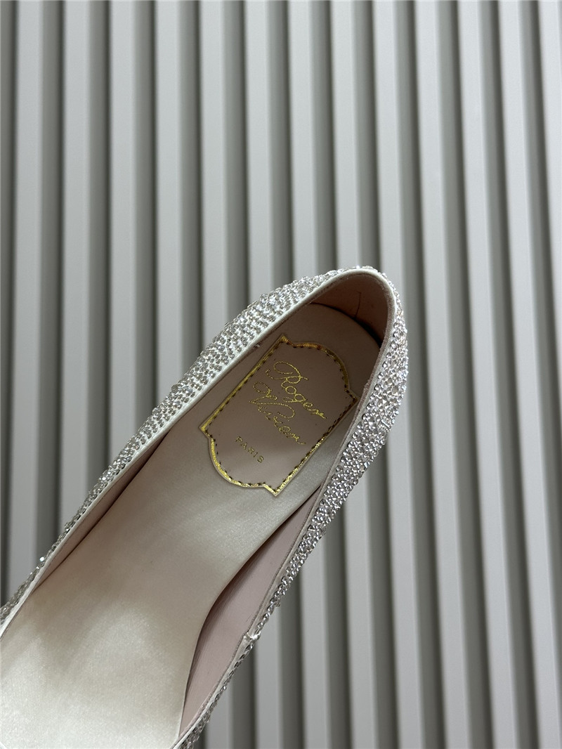 roger vivier flower D1am0nd buckle heels