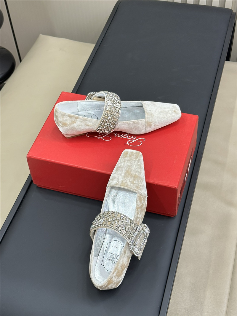 Roger Vivier Beige Velvet Belle Vivier Mary Janes