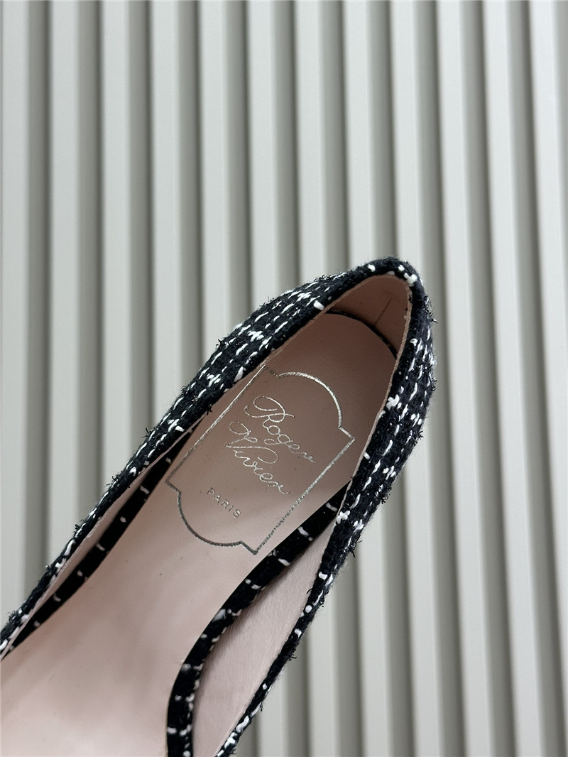 Roger Vivier Tweed Efflorescence Pumps in Black