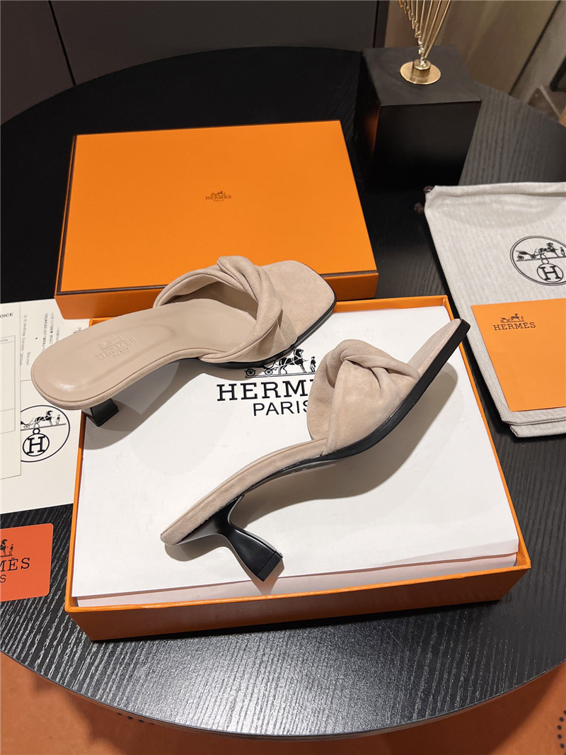 H**me5 beige suede giny 55 sandals