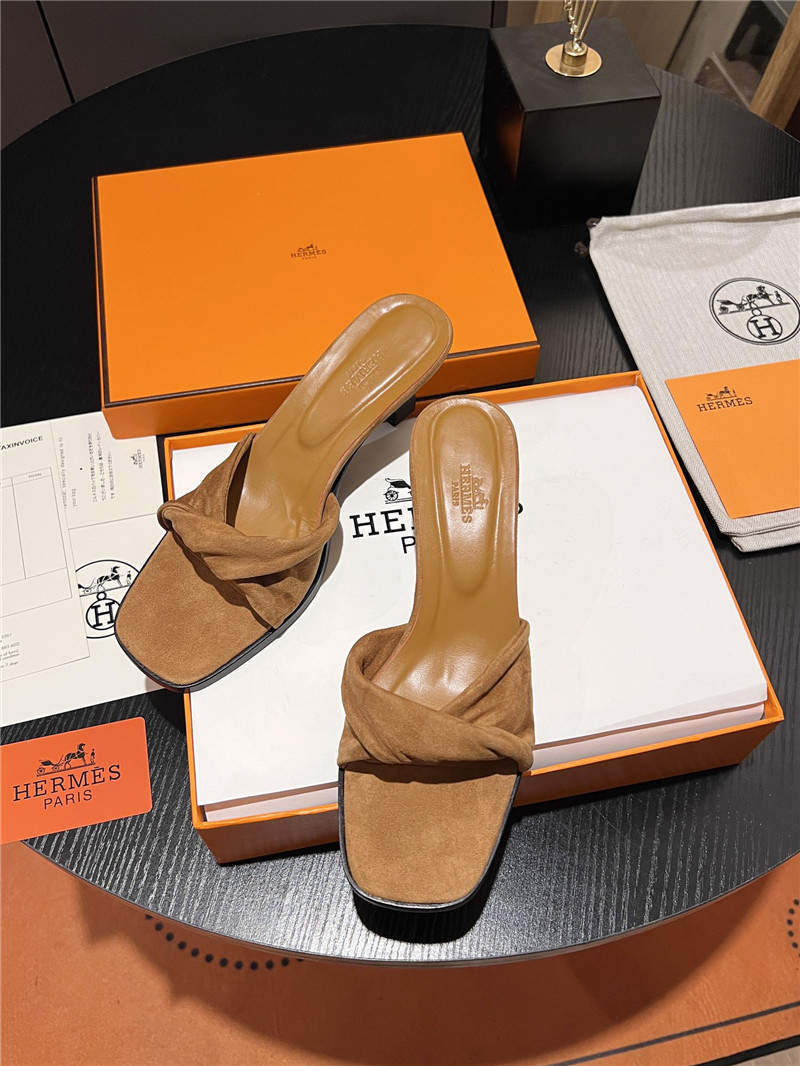 H**me5 suede goatskin giny 55 sandals