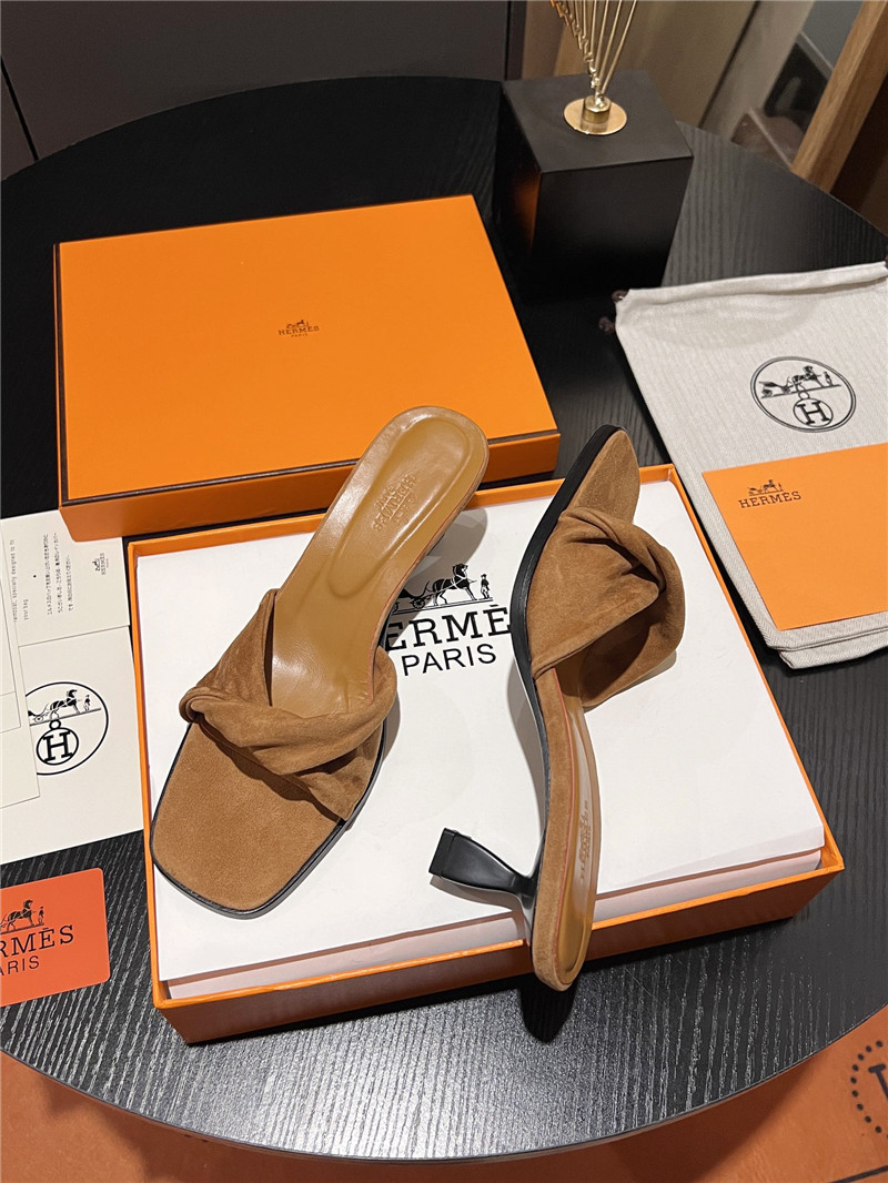 H**me5 suede goatskin giny 55 sandals