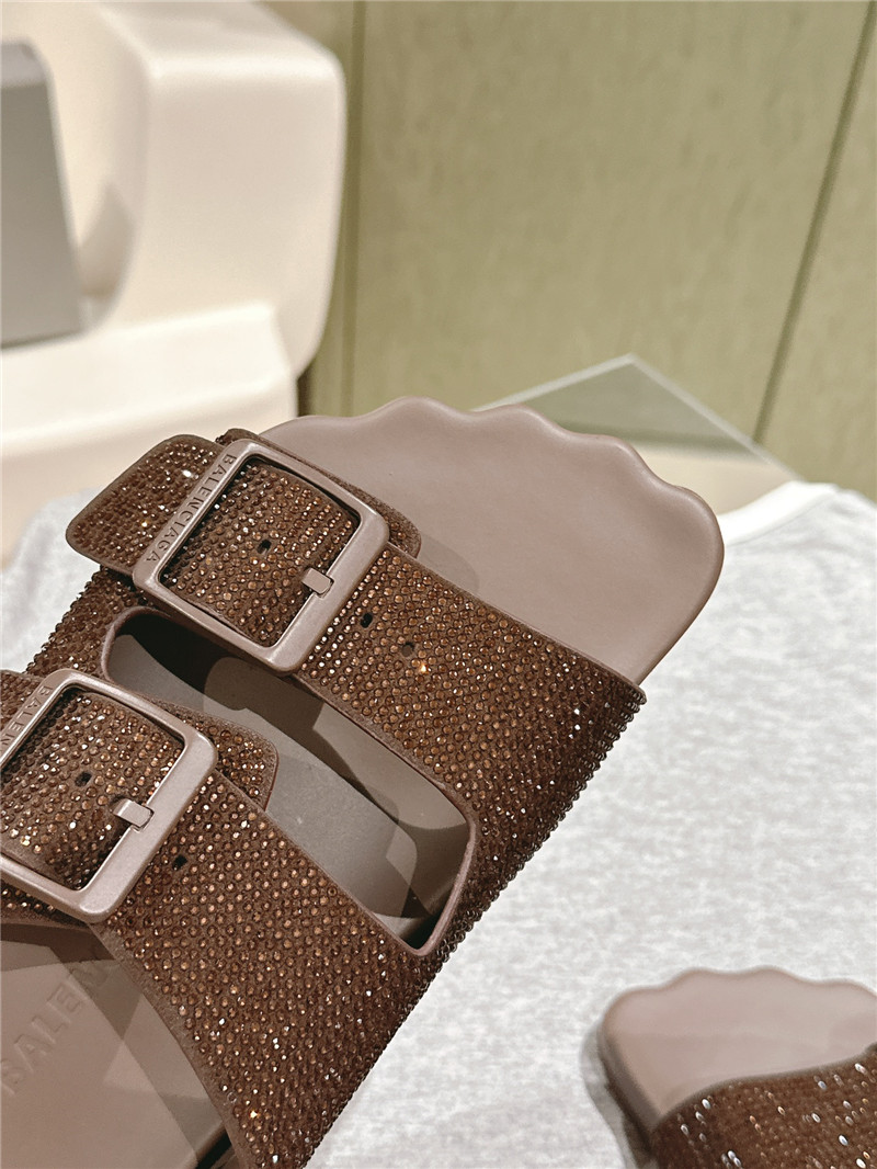 Ba1en*iaga rhinestone slippers brown