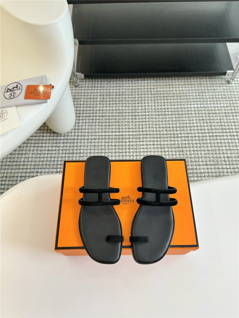 H**me5 black suede georgia sandal