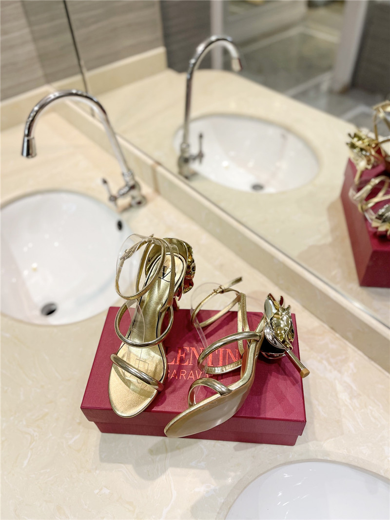 Va1e*ntin0 women’s gold heel sandals
