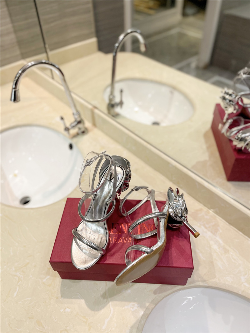 Va1e*ntin0 women’s silver heel sandals