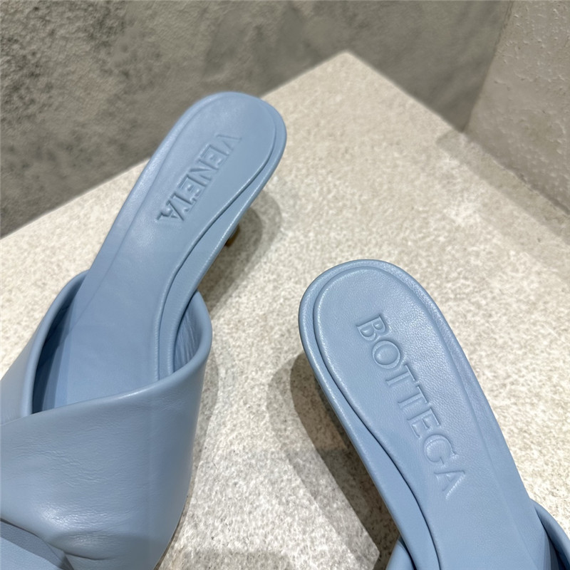b0tt*ga Ven*ta blue open toe sandals