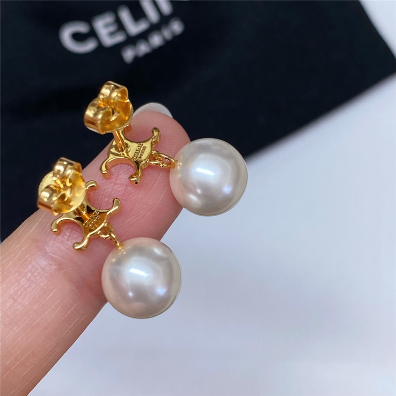 ce1i*e arc de triomphe D1am0nd earrings