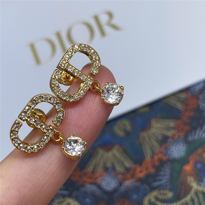 D10r new cd earrings