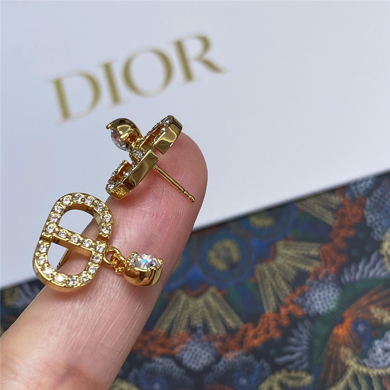 D10r new cd earrings