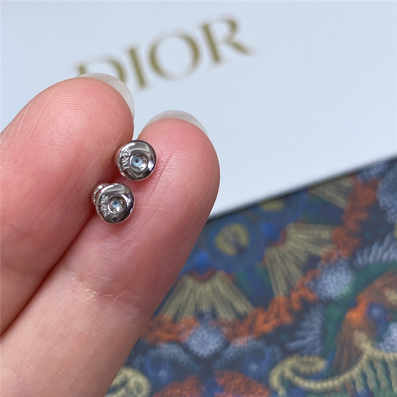 D10r new cd earrings