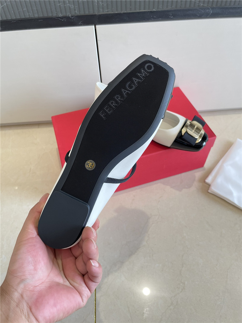 salvatore ferragamo ballet flats Marg*e1a replica shoes