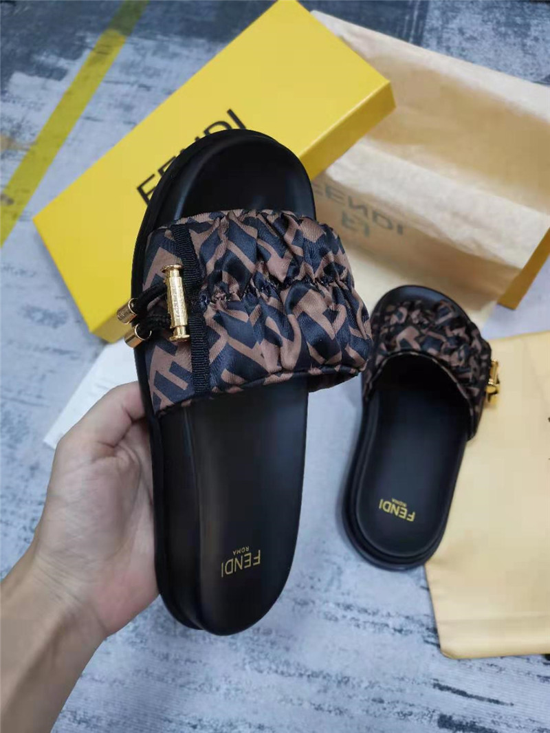 F**di wide strap flat slippers replica shoes