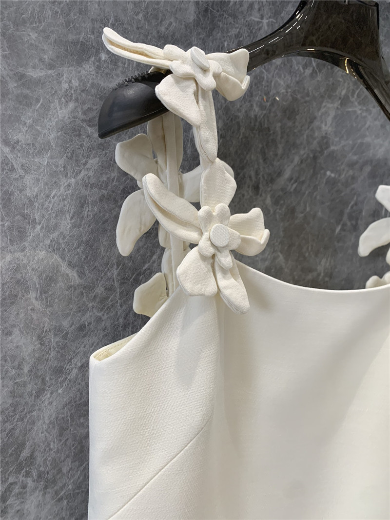 Va1e*ntin0 silk and wool suspender dress replicas clothes