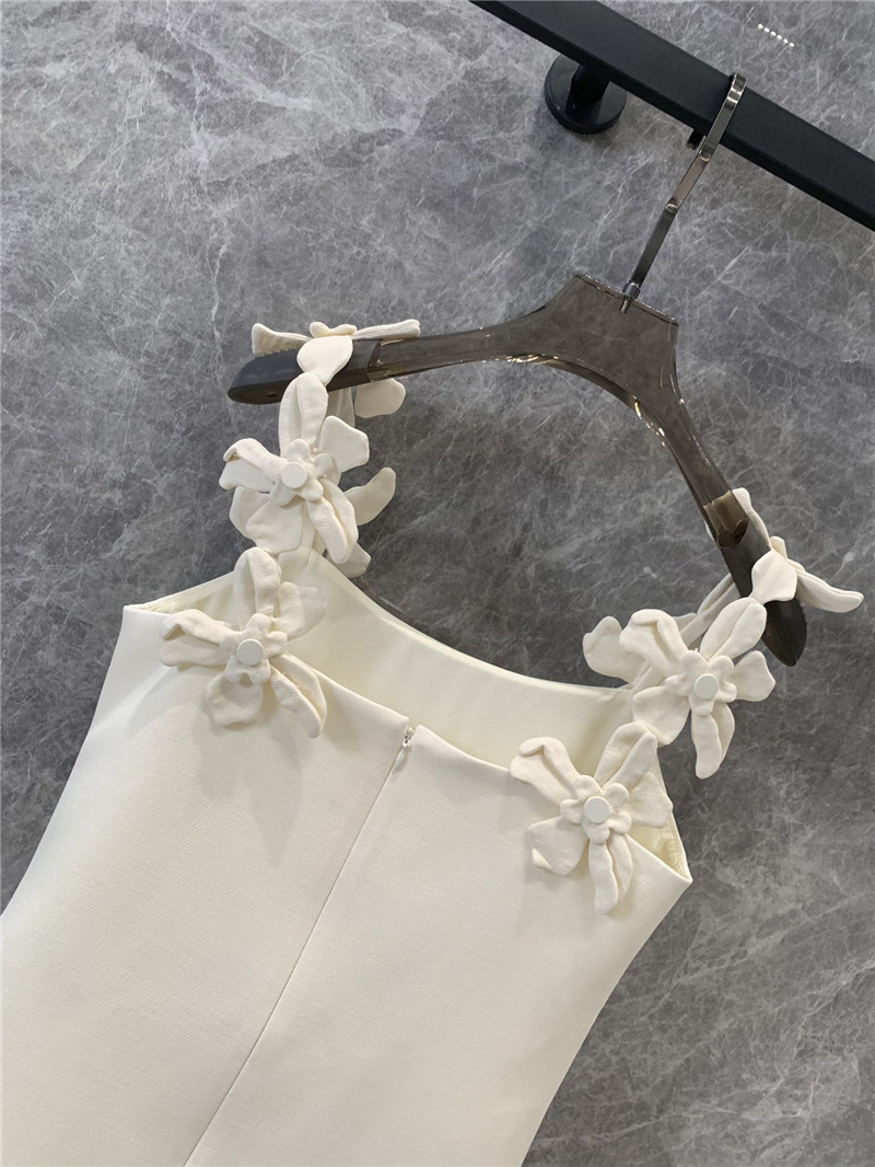 Va1e*ntin0 silk and wool suspender dress replicas clothes