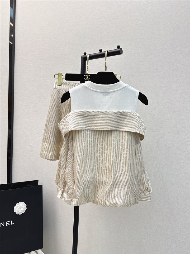 Ch**el new logo print suit replica clothing sites