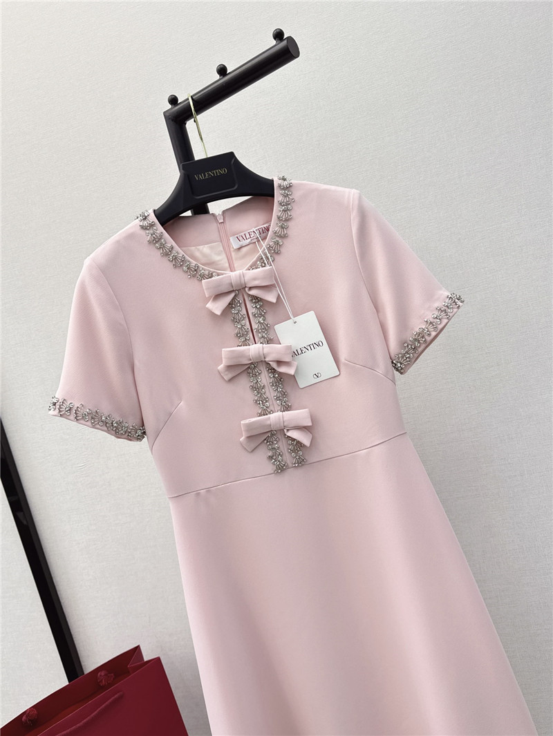 Va1e*ntin0 beaded dress replica clothing sites