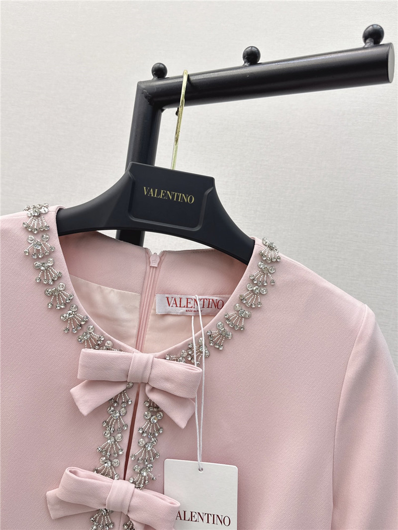 Va1e*ntin0 beaded dress replica clothing sites