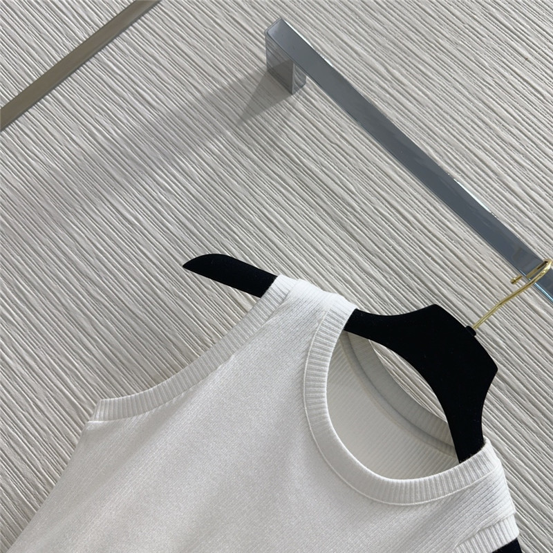 L0ew* spring and summer small vest replicas clothes