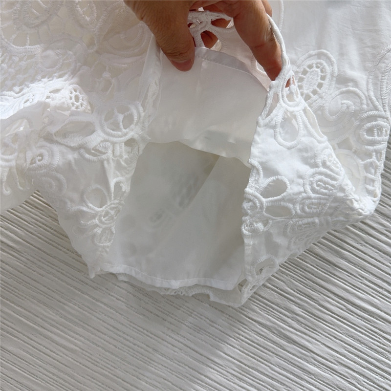 Va1e*ntin0 white hollow embroidered shirt set