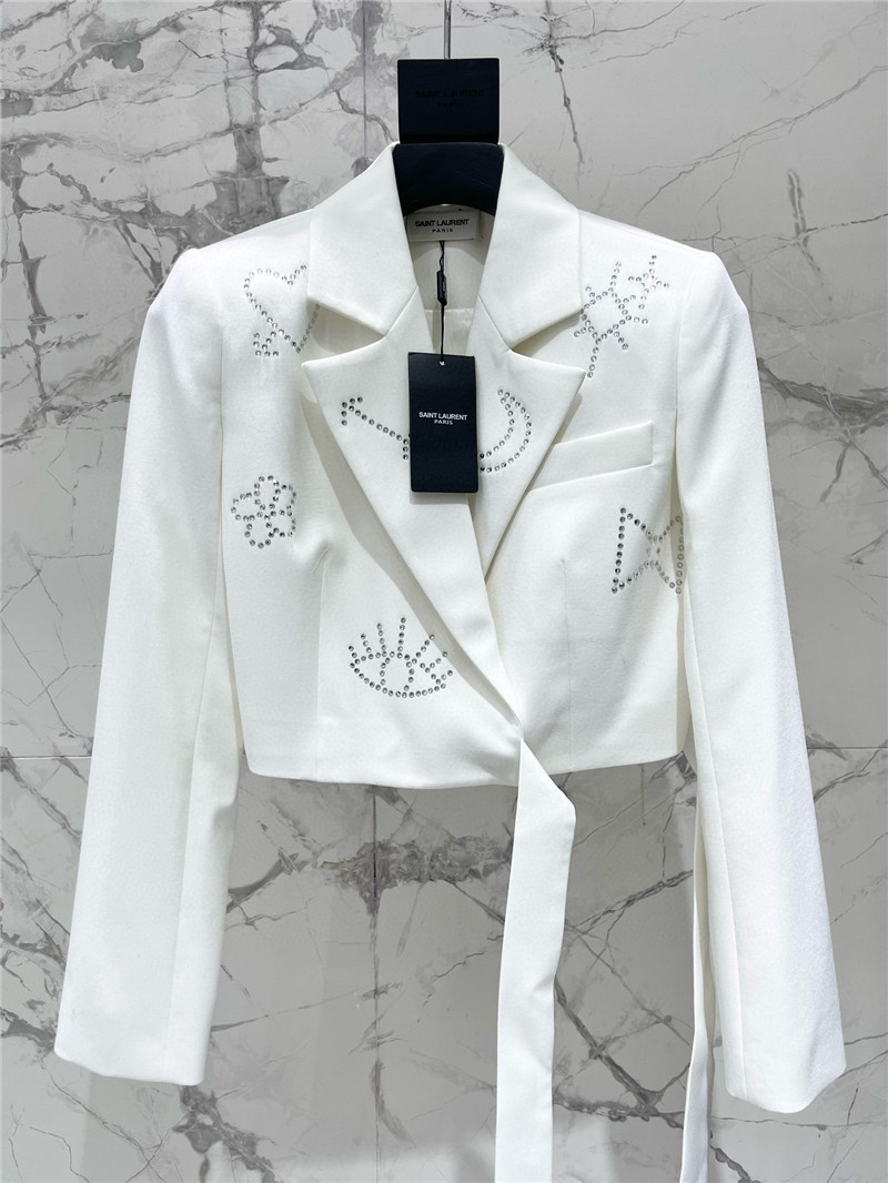 y51 hot D1am0nd suit replica clothing sites