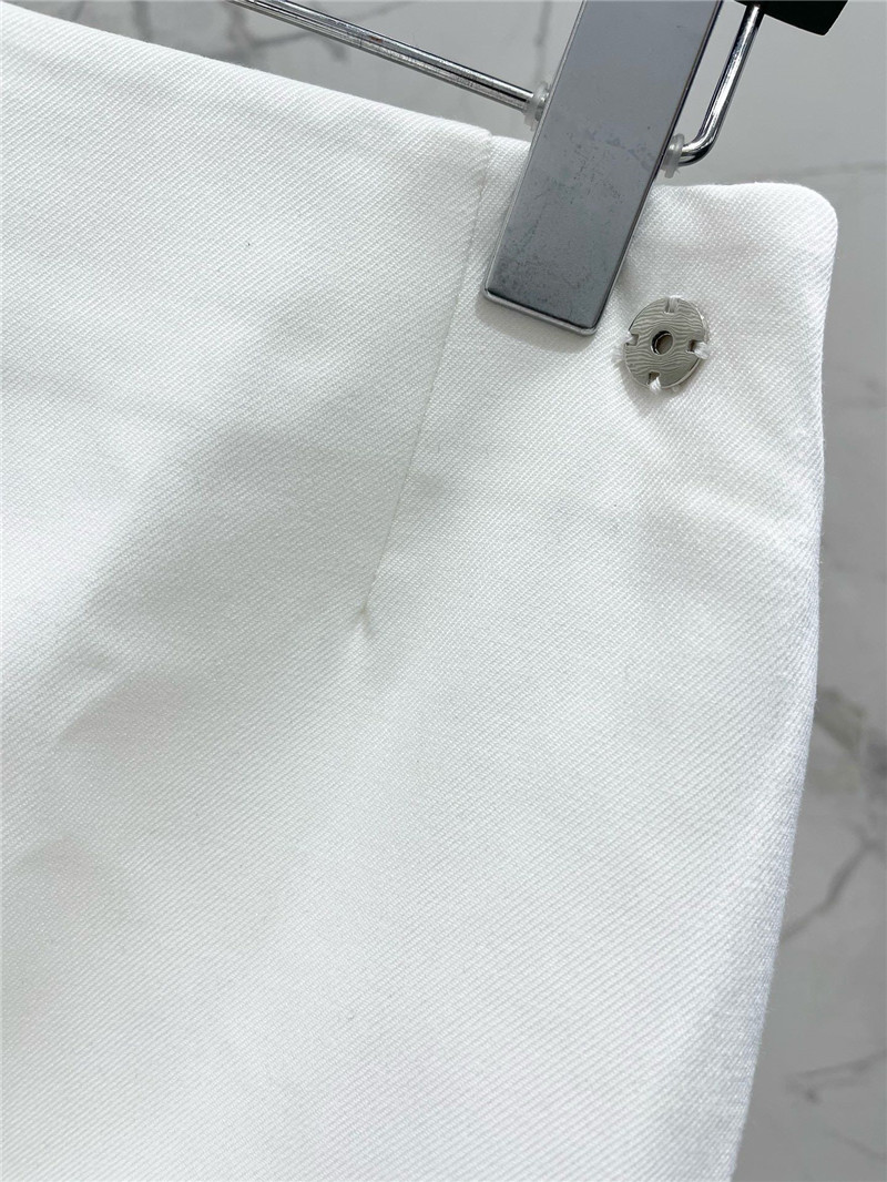 y51 hot D1am0nd suit replica clothing sites