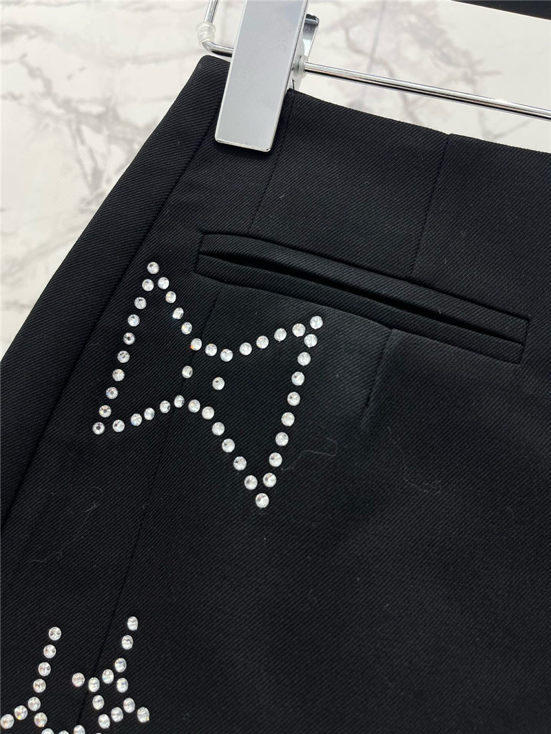 y51 hot D1am0nd suit replica clothing sites