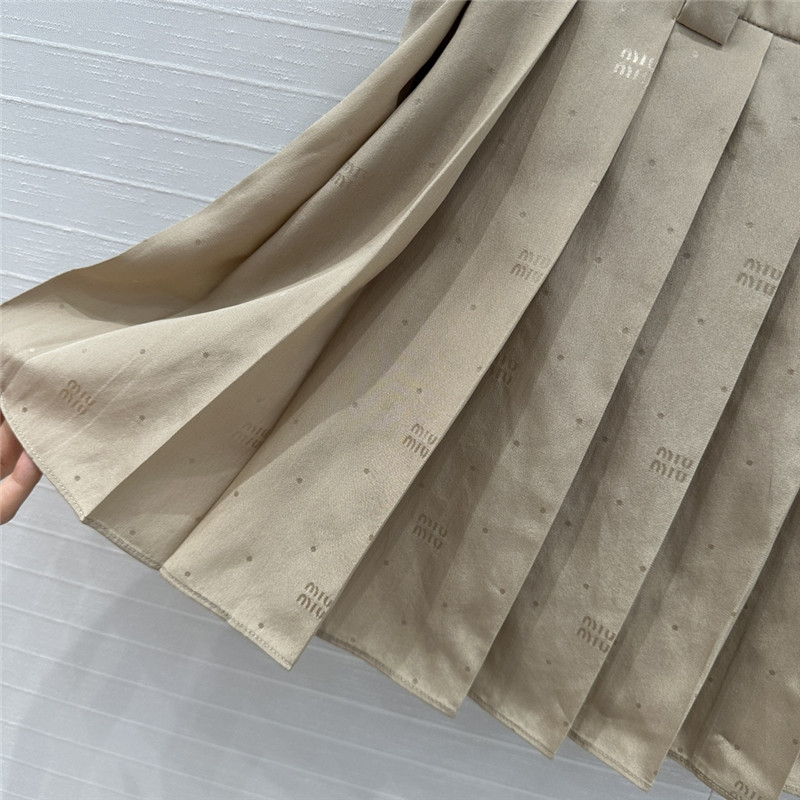 M1um1u silk jacquard short pleated skirt replicas clothes