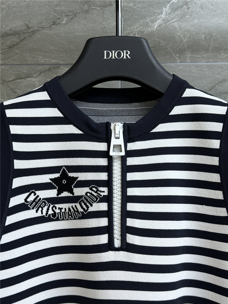 D10r striped knit vest replica designer clothing websites