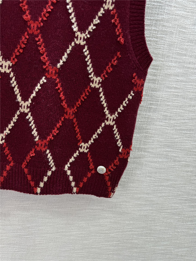 ch**el D1am0nd jacquard knit vest red