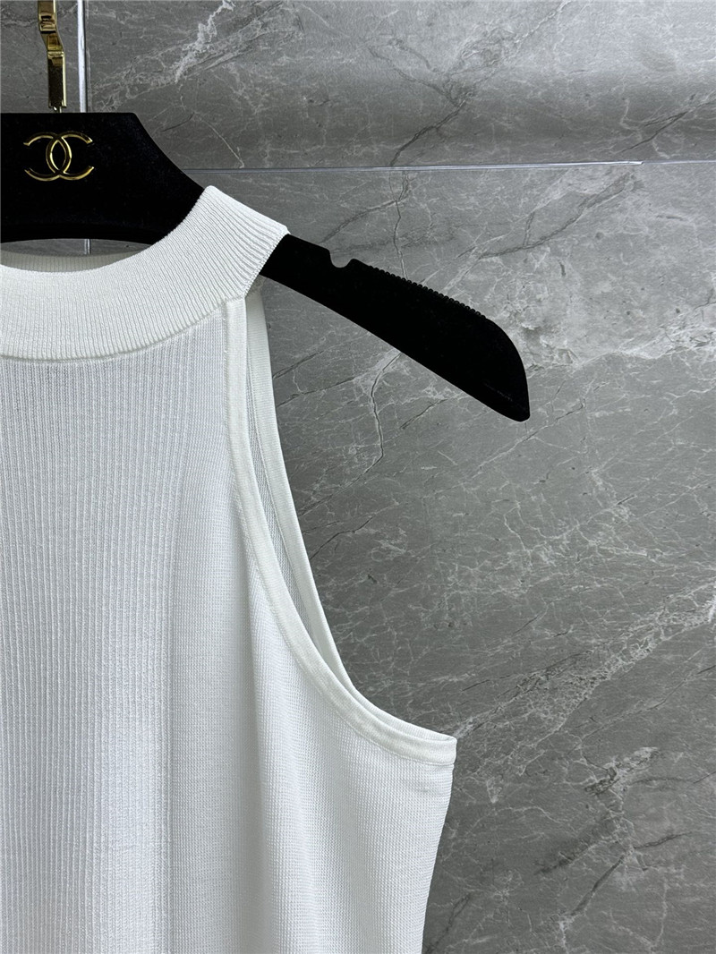 Ch**el ruffled knitted vest replica d&g clothing