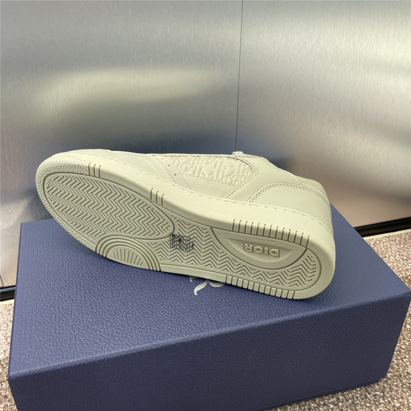 D10r b27 women’s designer sneakers