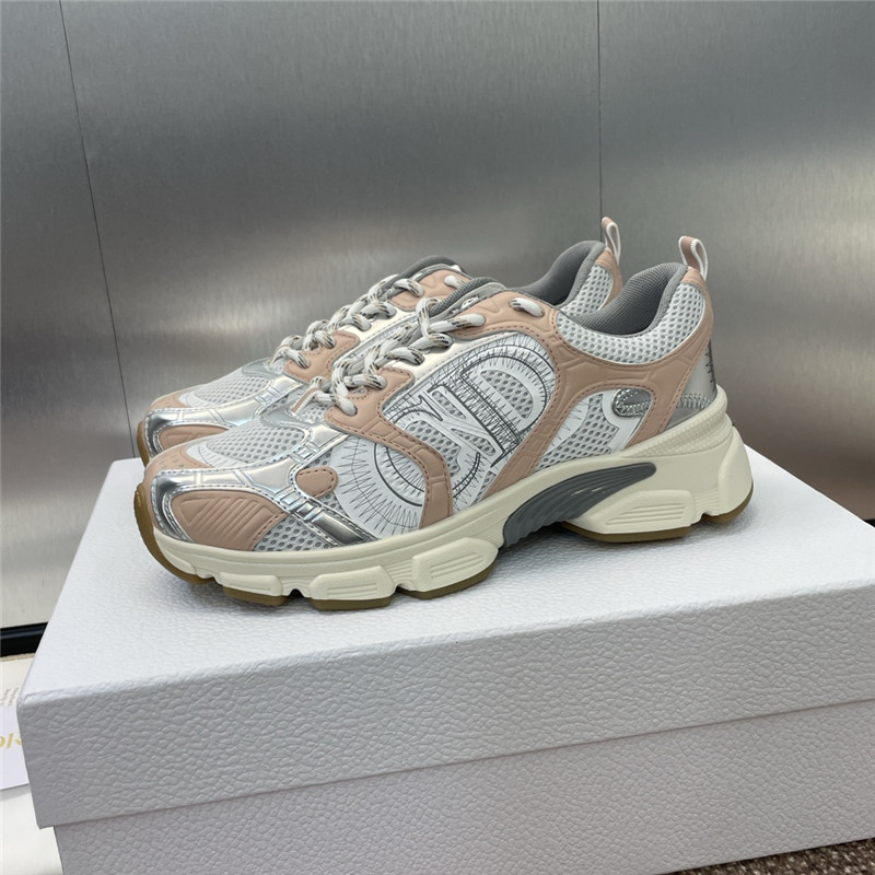 D10r chrono sneakers pink