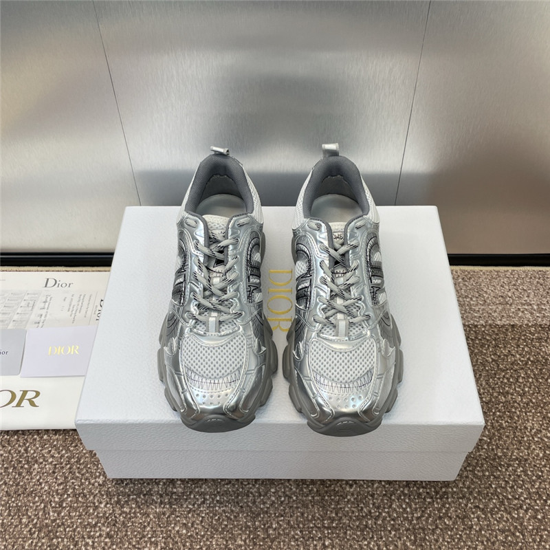 D10r chrono sneakers silver