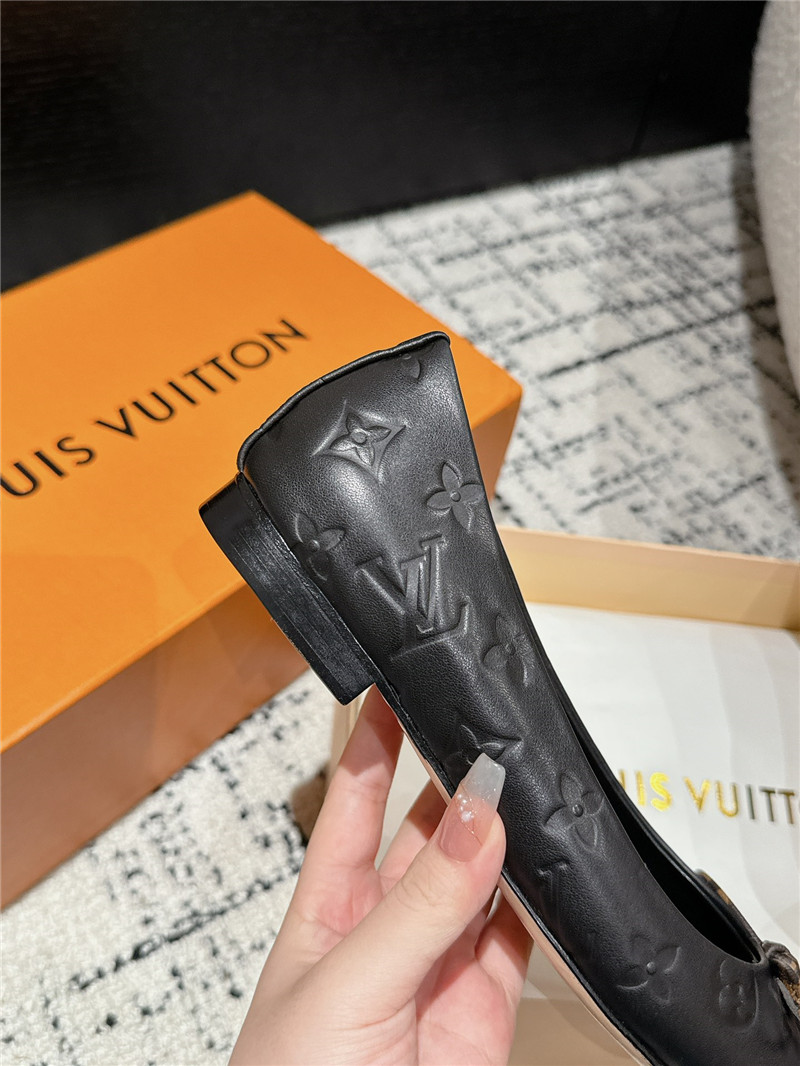 l0vis Vvtt0n nina black monogram ballerina flats