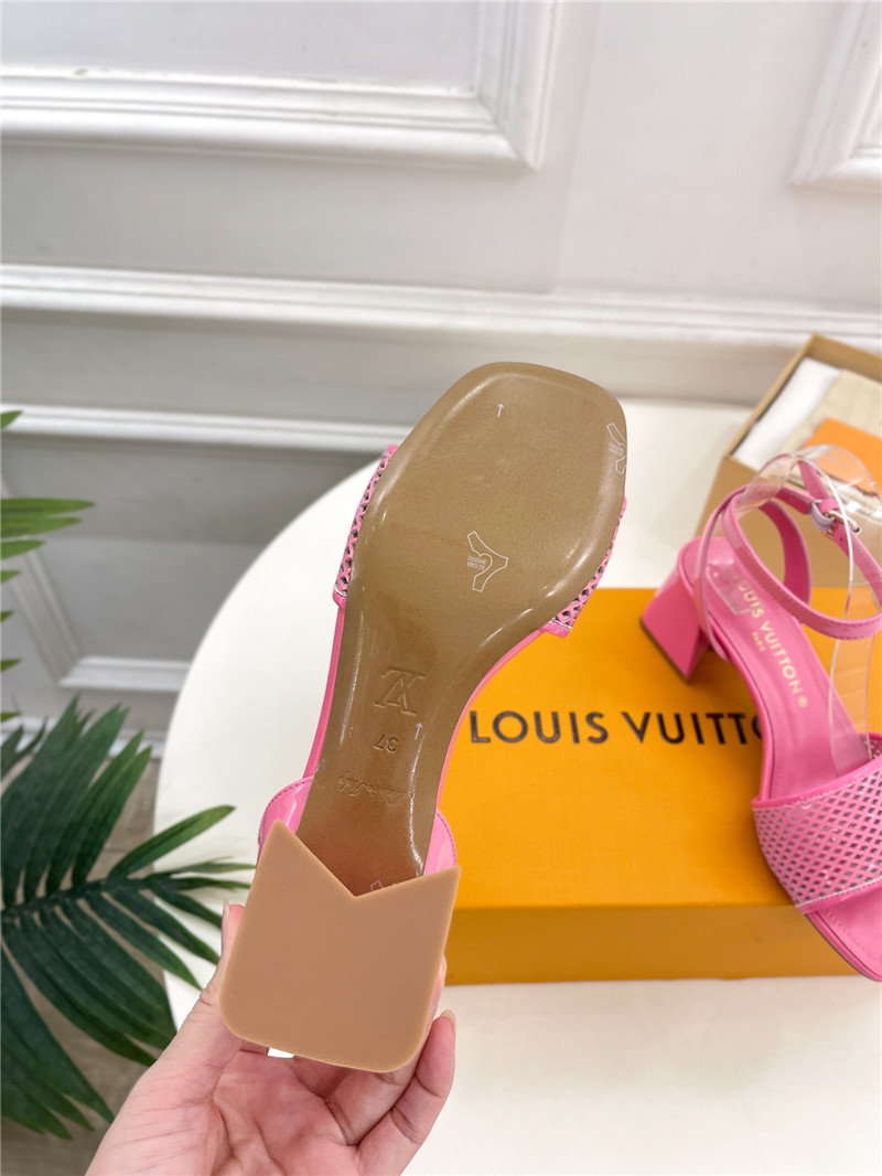 l0vis Vvtt0n shake sandal in pink perforated calf leather