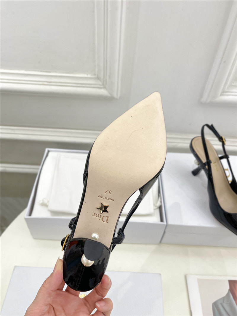 D10r tribales slingback pump black patent calfskin