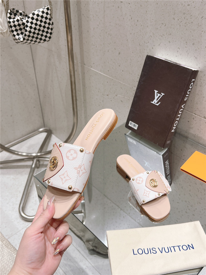 l0vis Vvtt0n lv frame flat mule beige