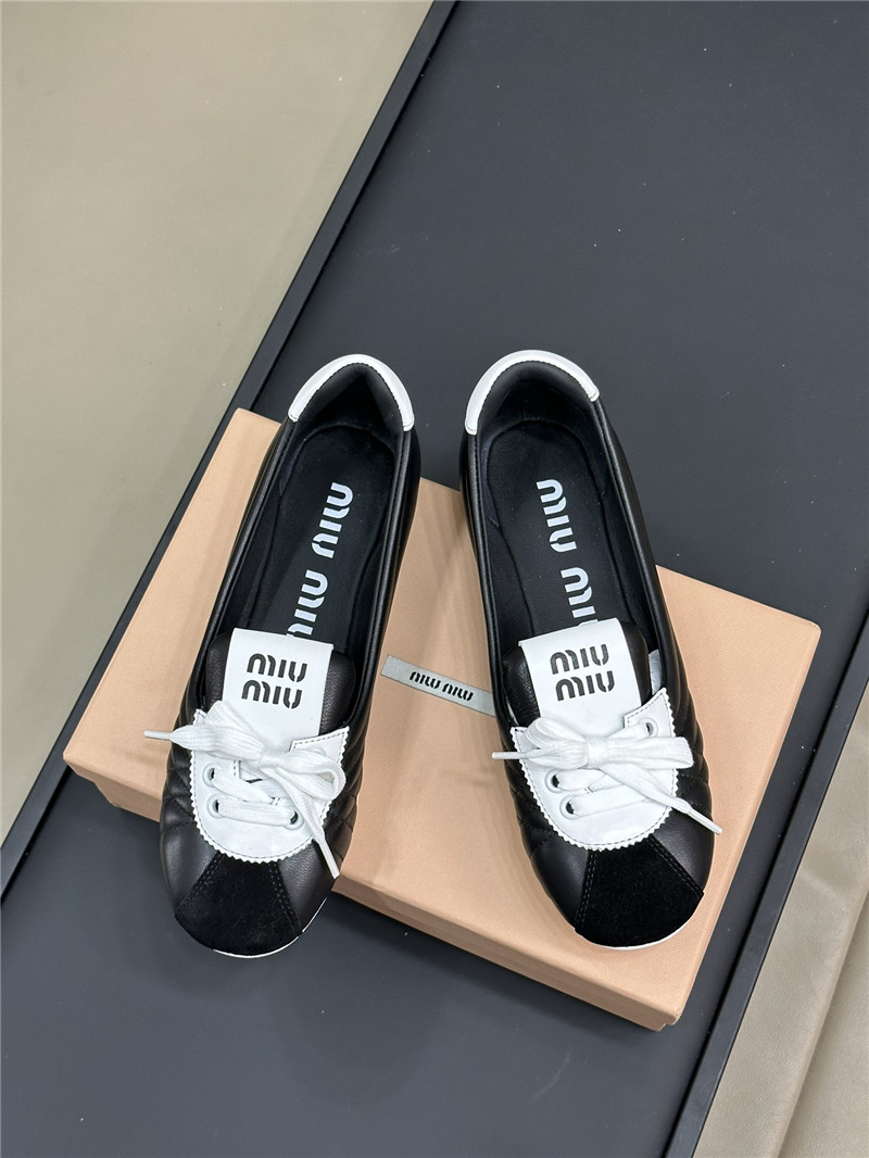 Miu Miu Lace-Up Leather Ballet Flats in Black