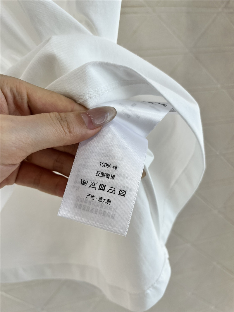 d10r hot D1am0nd round neck t-shirt replica clothing sites