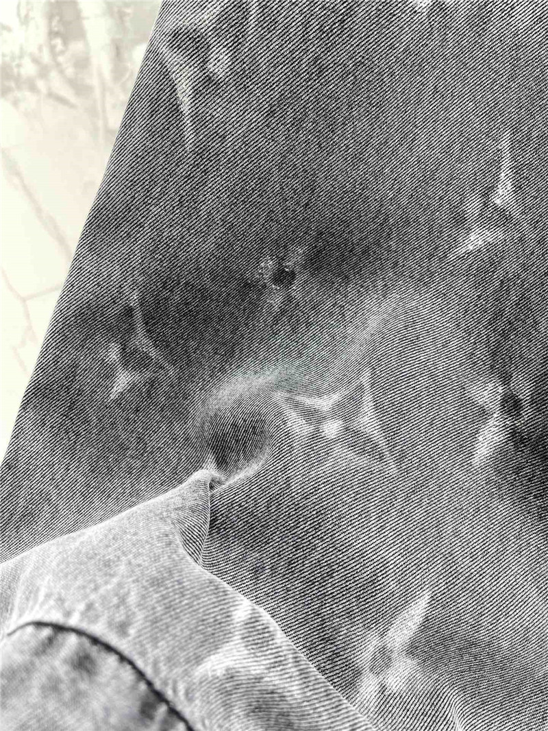 l0vis Vvtt0n lv straight floor-length tencel jeans replica clothes