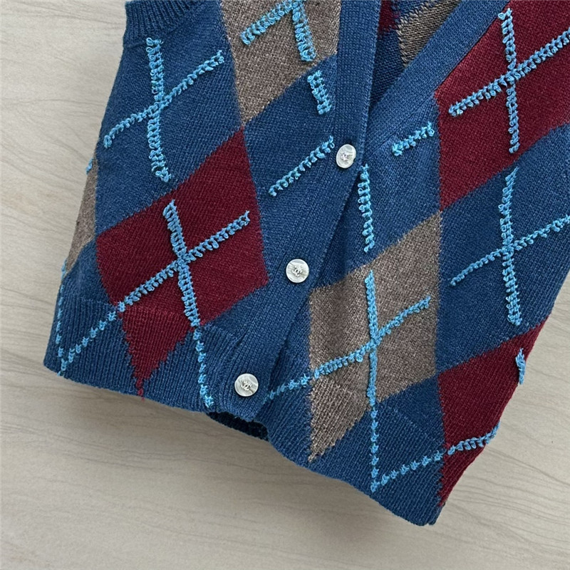 ch**el D1am0nd jacquard knit vest in navy