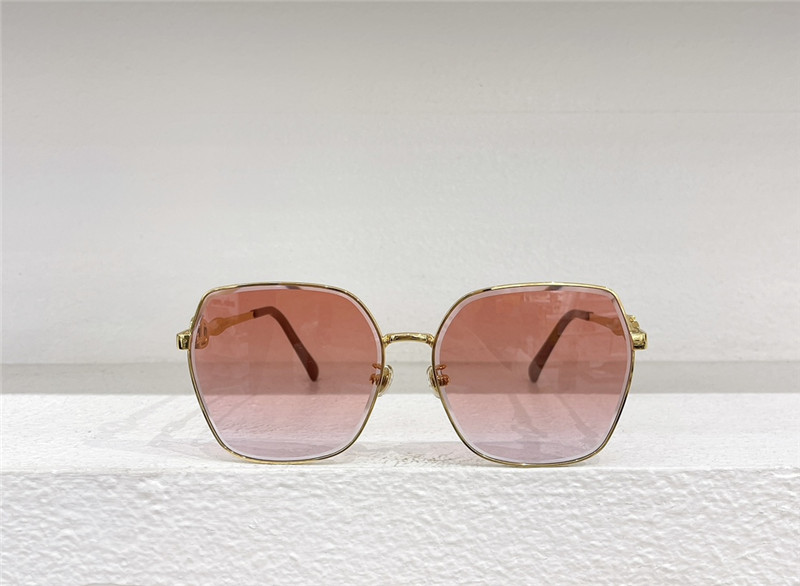 D10r stylish and noble sunglasses