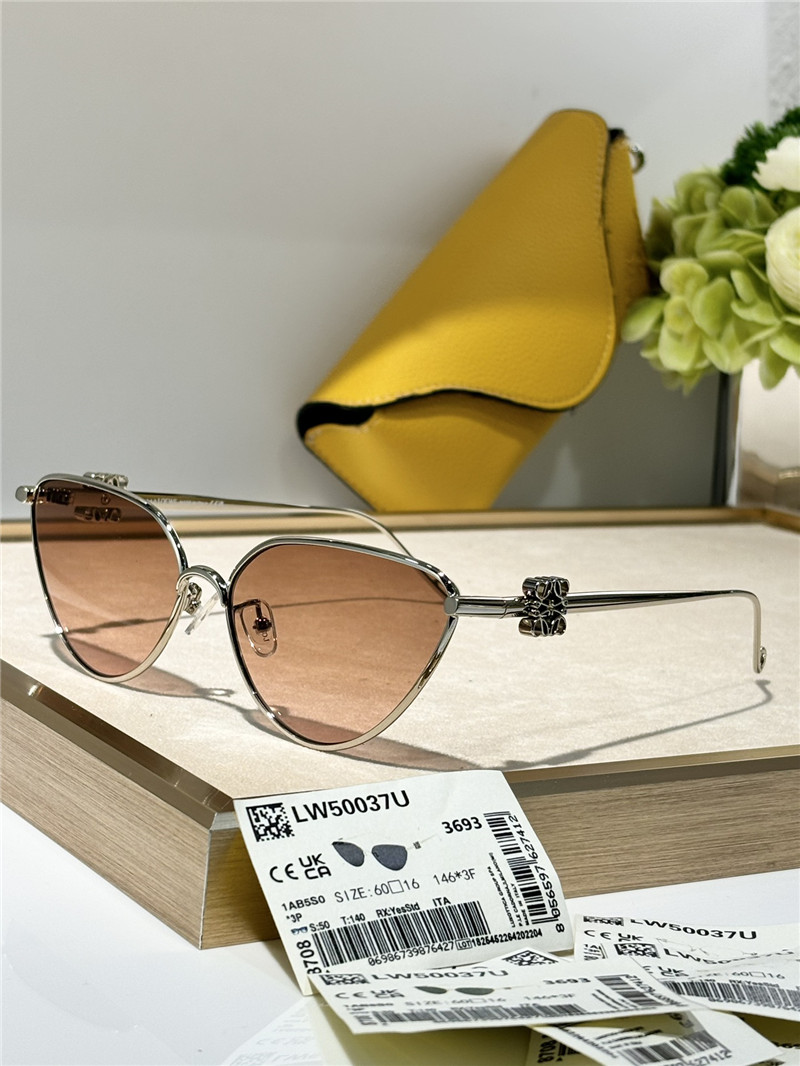 L0ew* retro cat eye sunglasses