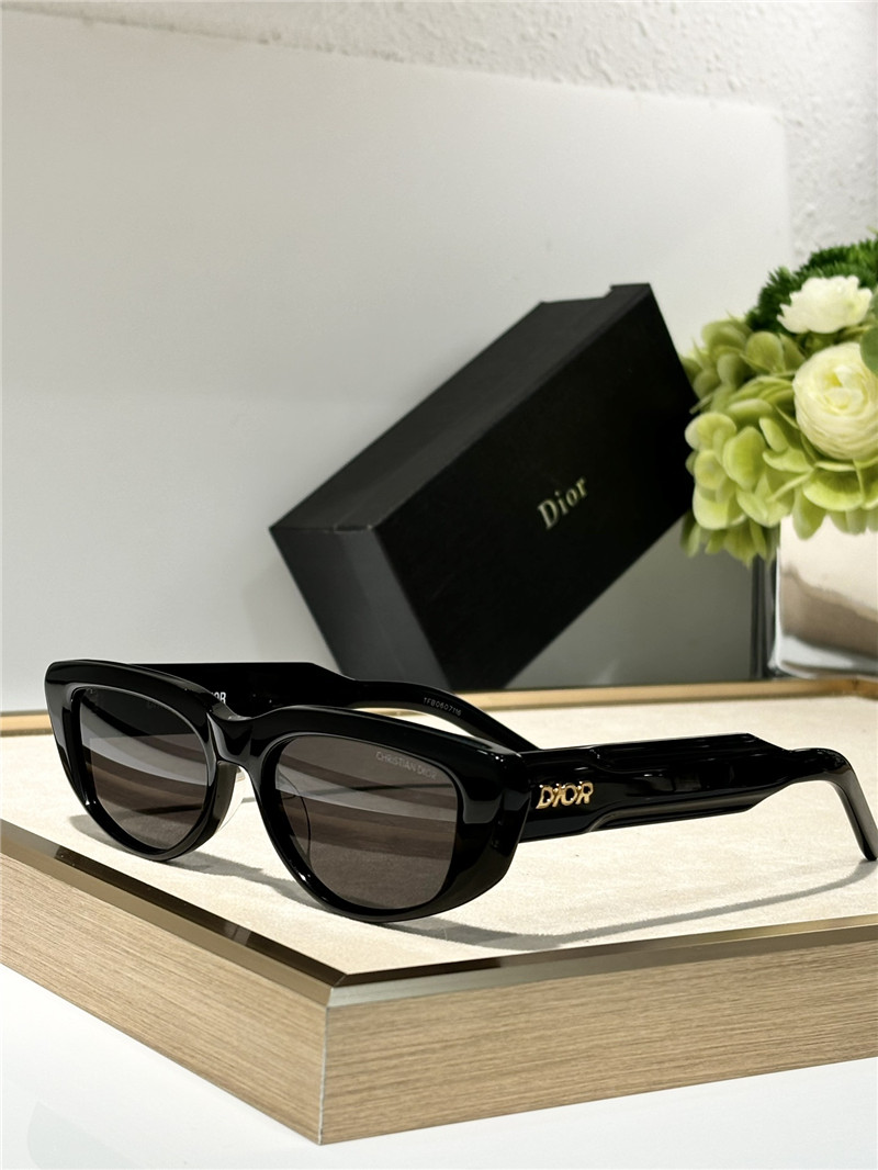 D10r square sunglasses