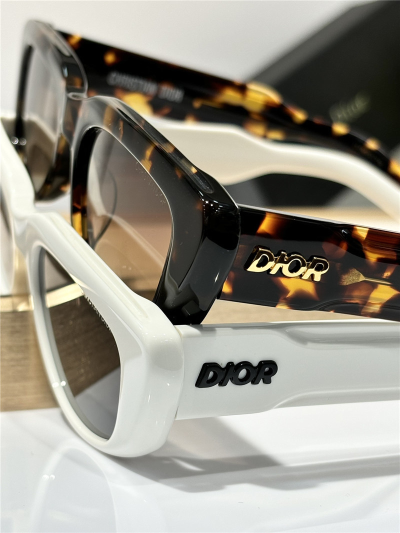 D10r square sunglasses