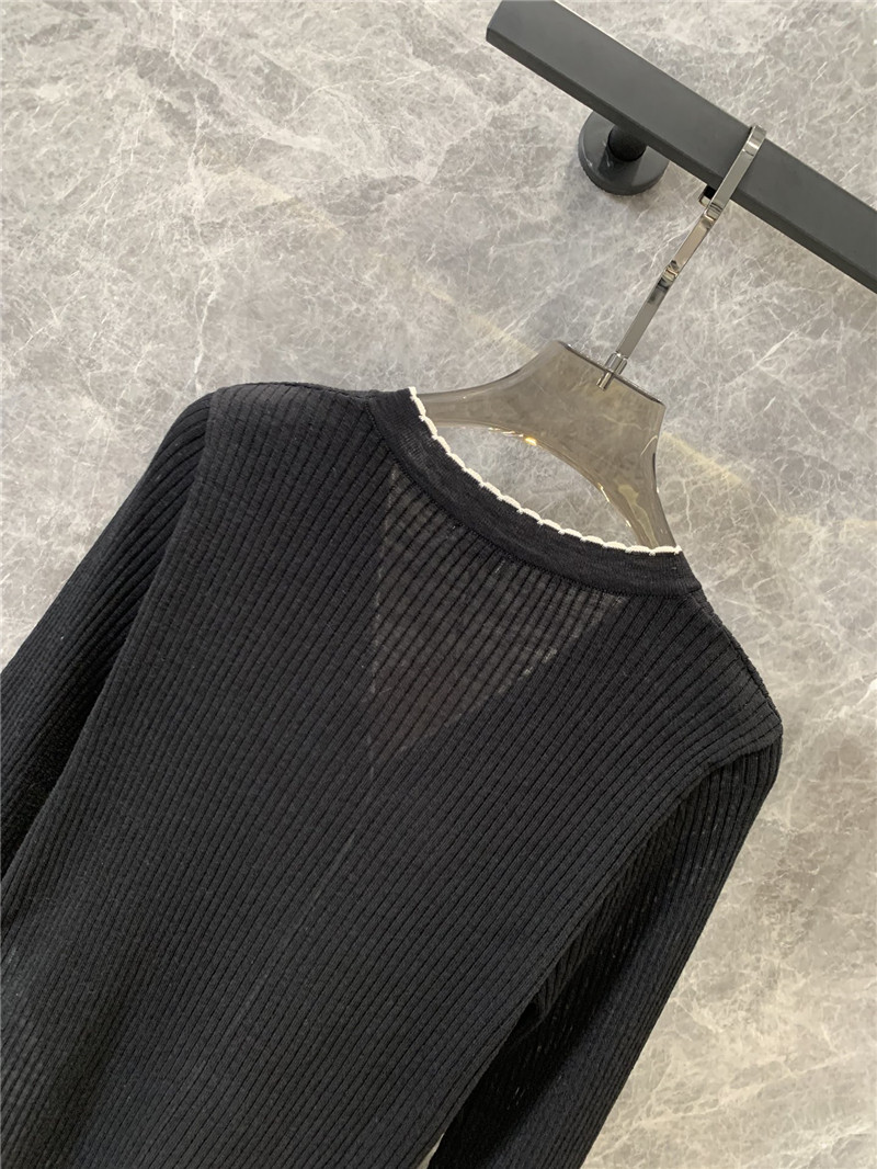 Miu Miu Logo V-Neck Cardigan in Black