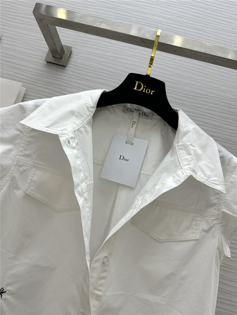 D10r short loose shirt replica clothing sites