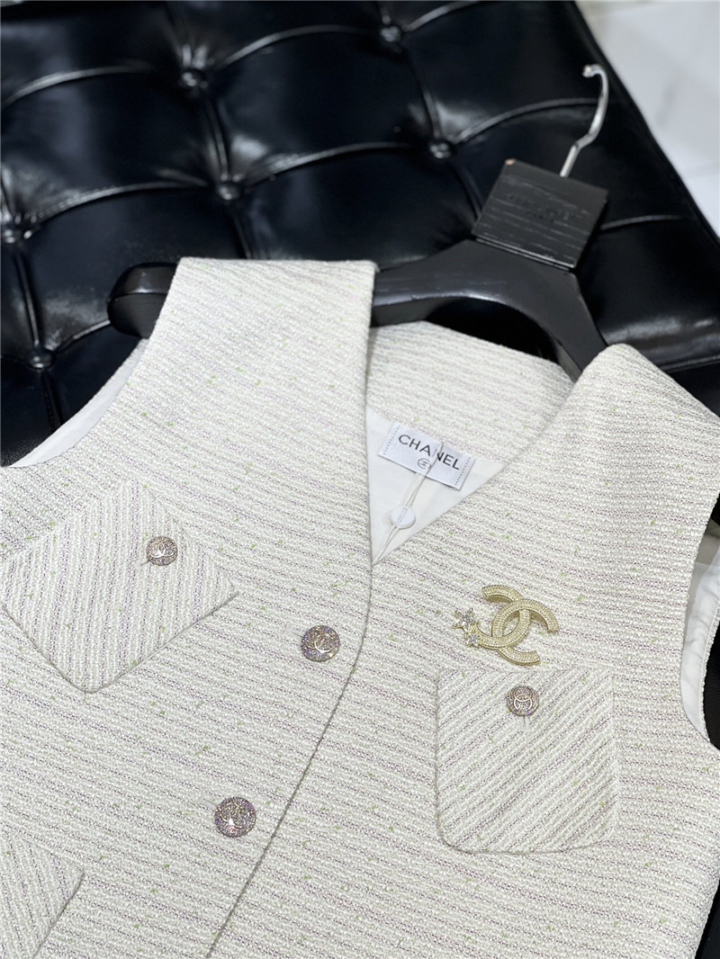 Ch**el tweed vest replica d&g clothing