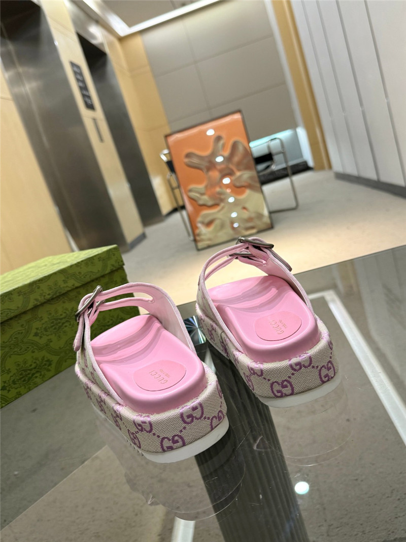 Gvc*1 platform strap sandals in pink oblique canvas